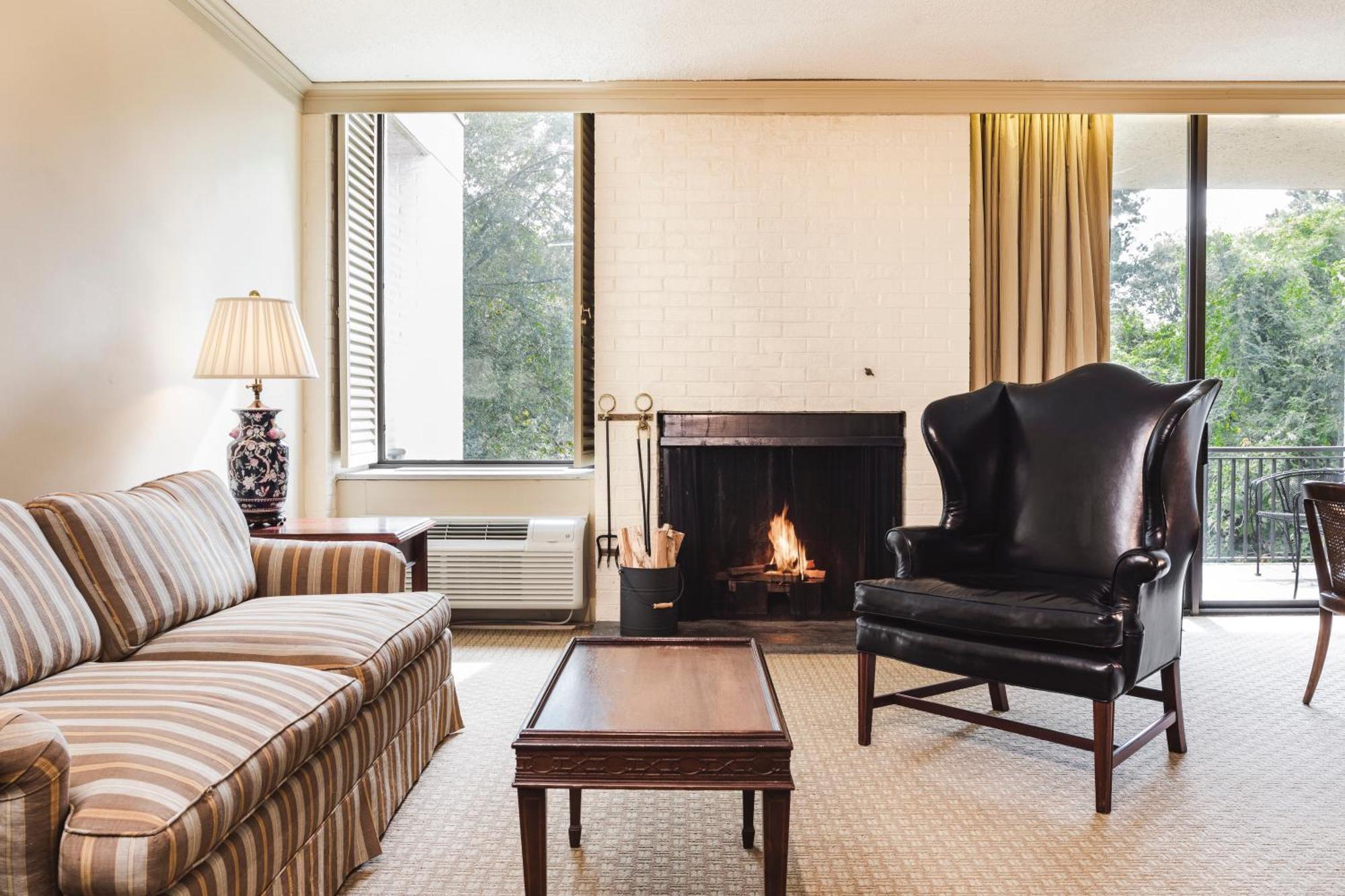 Hotel Griffin Hotel, An Official Colonial Williamsburg