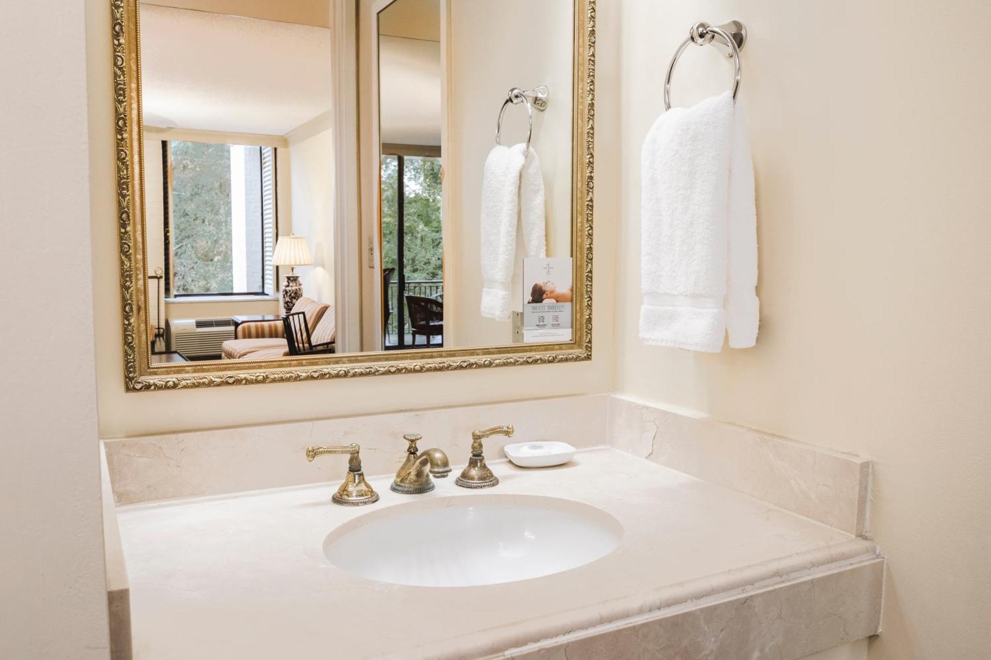 Griffin Hotel, An Official Colonial 4*